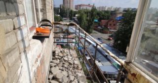 Демонтаж балкона Лобня, цена от 2908 руб.