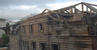 Демонтаж деревянных конструкций в Лобне - расценки от 1021 рублей - Сварной-Лбн
